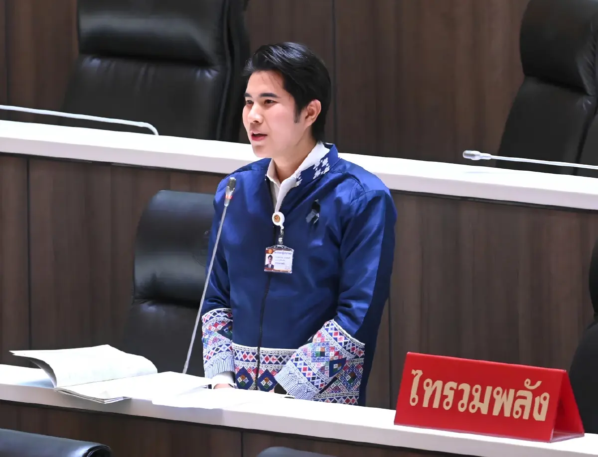 นายวสวรรธน์ พวงพรศรี สส.บัญชีรายชื่อ และหัวหน้าพรรคไทรวมพลัง