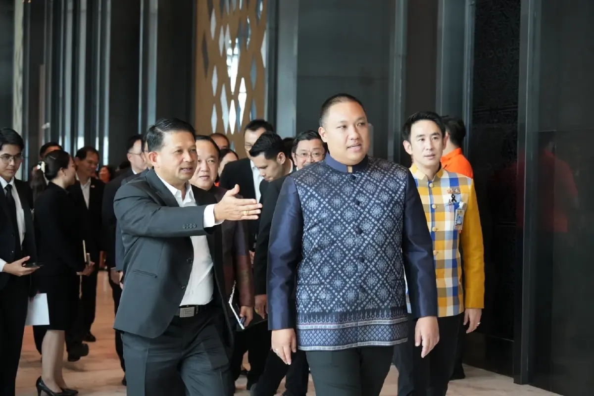 รัฐมนตรีช่วยว่าการกระทรวงมหาดไทยตรวจเยี่ยม MEA มอบนโยบายขับเคลื่อนระบบไฟฟ้าอัจฉริยะ นำนวัตกรรมดิจิทัลยกระดับคุณภาพชีวิตคนเมือง