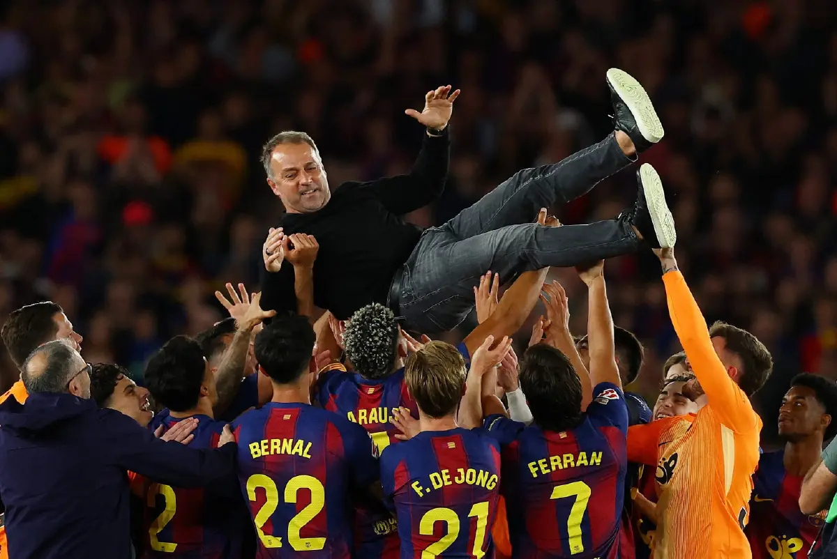 บาร์ซ่าอัดชุดขาว 2-0 เถลิงแชมป์ลา ลีกา สมัย 29 ท่ามกลางความเศร้าของ 'ฟลิค'