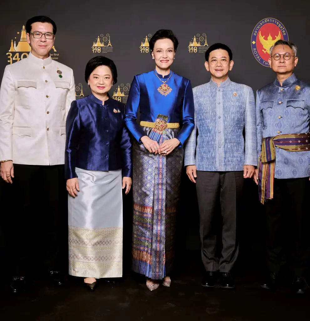 "ราชพัสตราไทยสู่สากล"  อัตลักษณ์ไทยสู่เวทีโลก ผ่านพลัง แฟชั่น ศิลปะ มรดกทางวัฒนธรรม