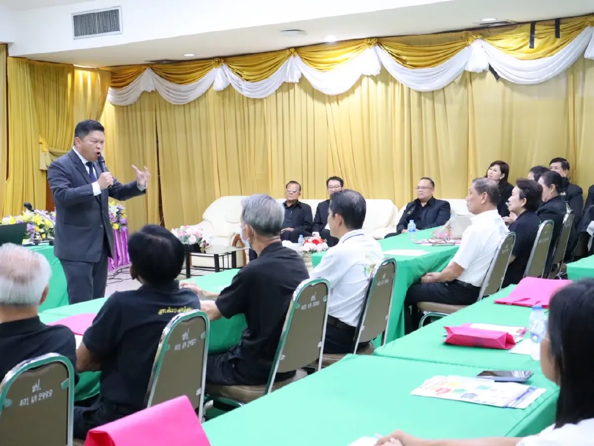อจ.เเขวงนนท์ฯบรรยาย โครงการร่วมใจไกล่เกลี่ยหวังระงับข้อพิพาท