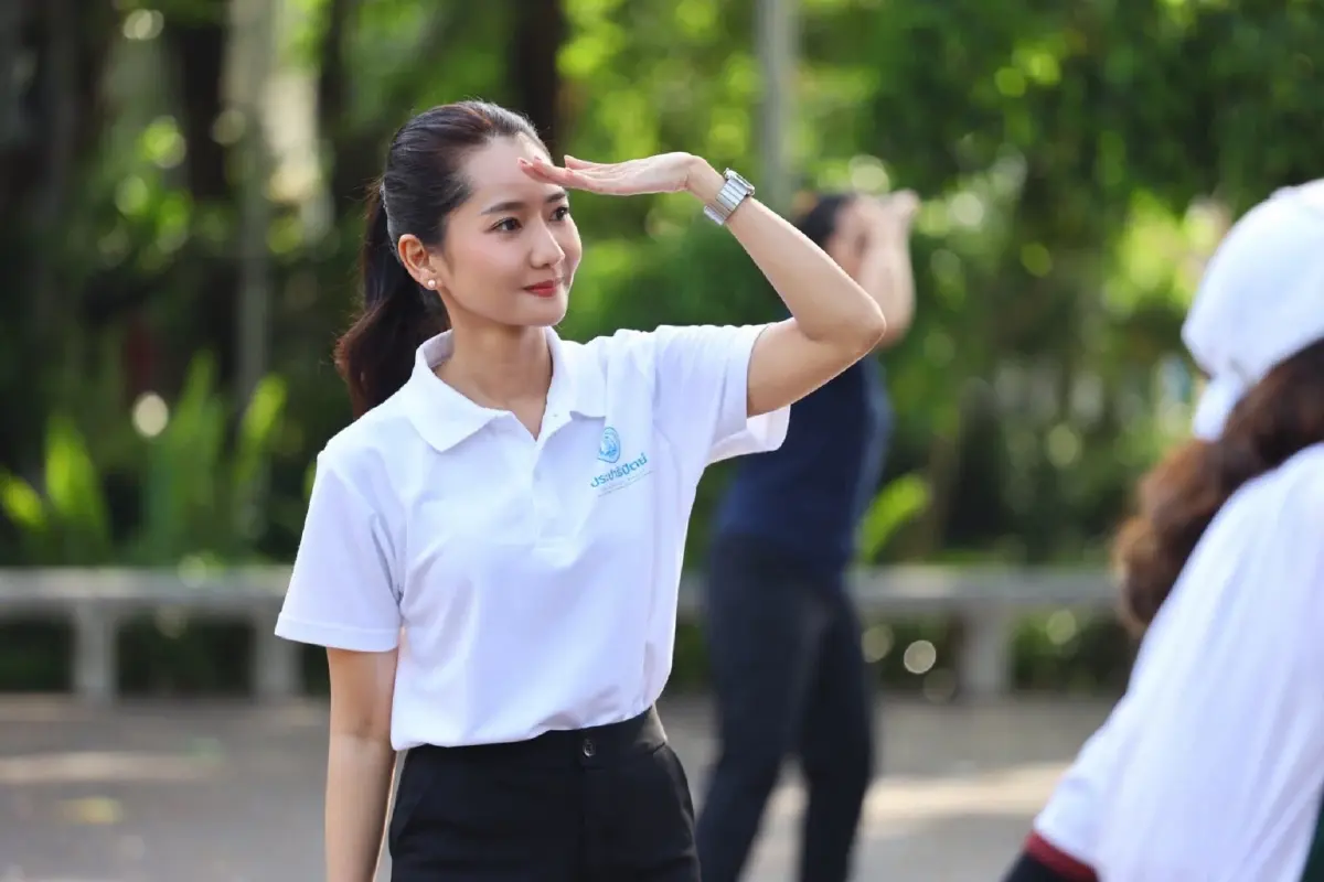 สมัคร ส.ก.พระนคร ปชป.สลัดชุด ขรก.ลุยสนาม กทม. ชู “การเมืองสุจริต”