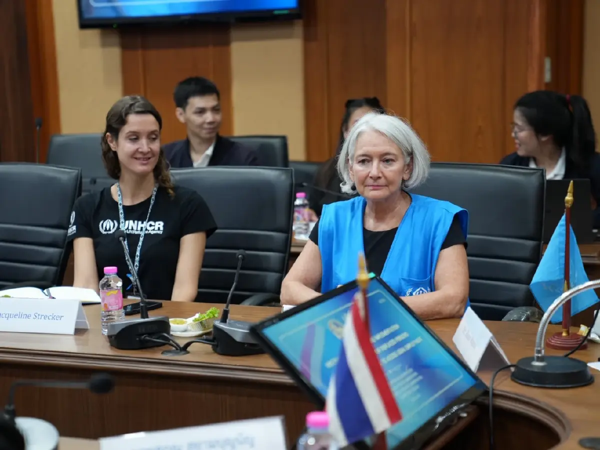 ปค.–UNHCR ยกระดับทำบัตรชมพูผู้หนีภัยการสู้รบจากเมียนมา