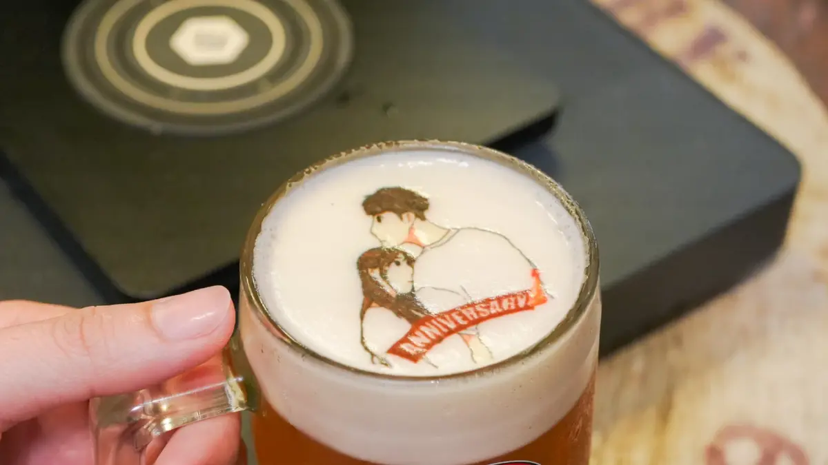 เยอรมันตะวันแดง นำเทรนด์ Foam Art แบรนด์ไทยแบรนด์แรกที่ปรินท์ฟองได้ ยกระดับเป็นศิลปะ ให้คุณรังสรรค์ลวดลายได้ตามต้องการ