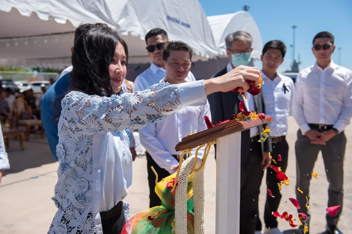 เชฟรอนและบริษัทผู้รับเหมาฉลองพิธีตั้งชื่อเรือขนส่งลำใหม่  ผสานเทคโนโลยีทันสมัย เพิ่มประสิทธิภาพและความปลอดภัยในการดำเนินงาน