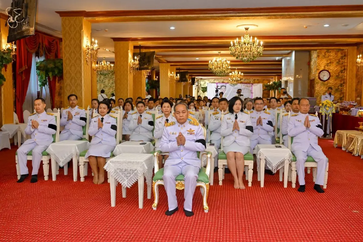 กรมการศาสนาจัดพิธีเจริญพระพุทธมนต์ เฉลิมพระเกียรติ "พระราชินี"