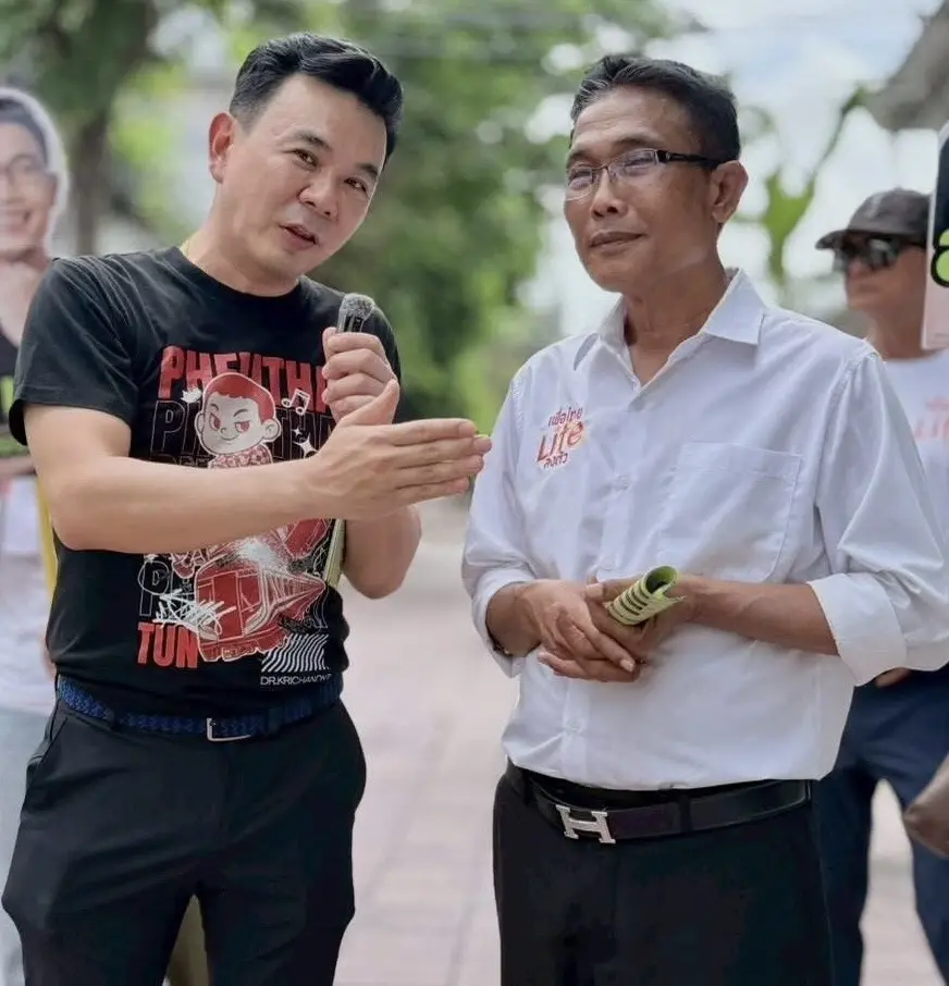 เสี่ยตั้น สายสุริยะ ลงพื้นที่ช่วยสุพินหาเสียง 