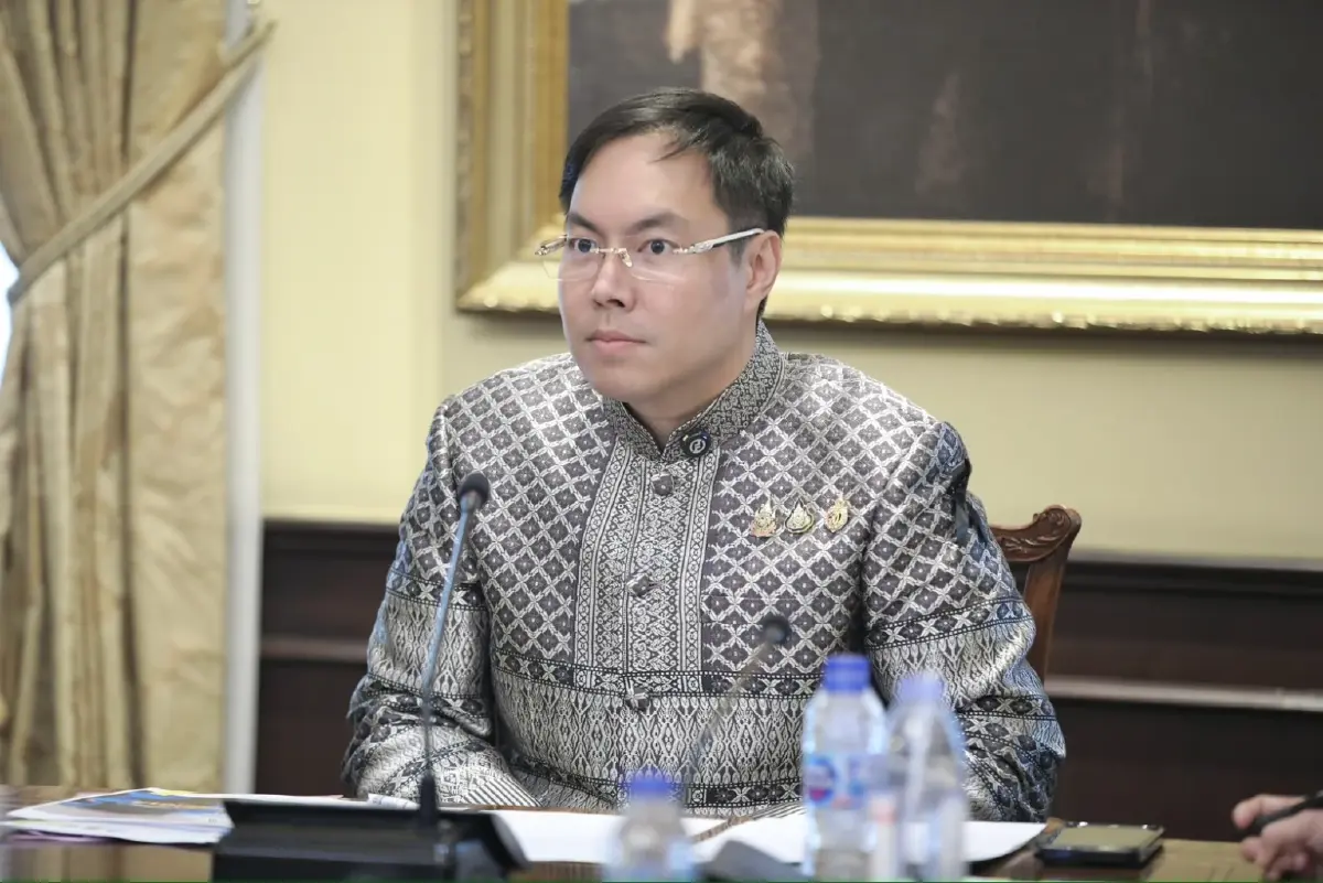 รมช.ศธ.หารือ ผอ.สมศ.ยกเครื่องระบบประกันคุณภาพการศึกษา