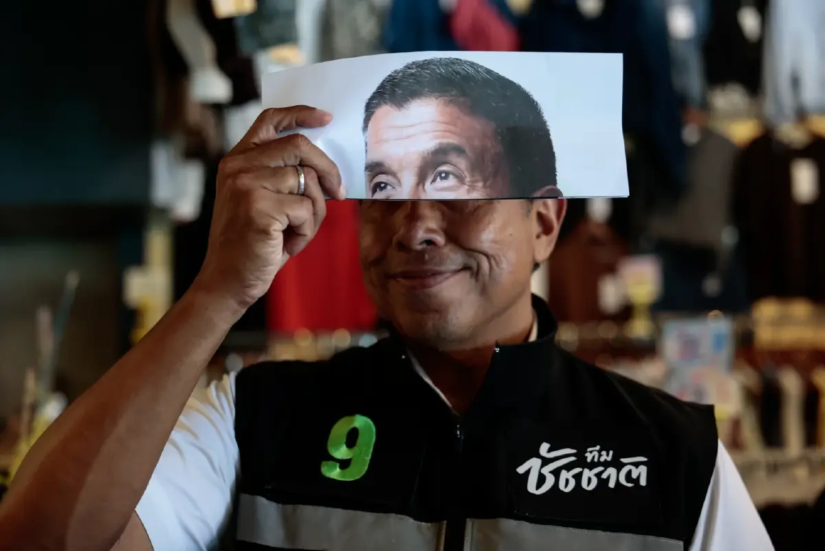 “ชัชชาติ” โต้ “ระบบอากง” ปฏิเสธเครือข่ายหลังบ้าน ซื้อขายเก้าอี้ ผอ.เขต 4 ล้าน