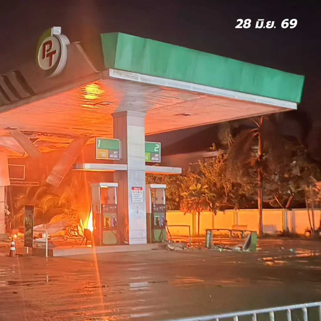 ใต้ป่วนหนัก! "ชายชุดดำ" บุกบึ้ม-เผา 3 ปั๊มน้ำมัน "ยะลา-ปัตตานี" ขู่ไล่ชาวบ้านพ้นปั๊ม