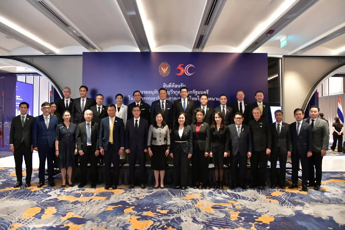 "อนุทิน" นำทัพ "ไทยแลนด์" บุกกรุงฮานอย ถกเอกชนไทยในเวียดนาม ดันธุรกิจไทยโตในอาเซียน