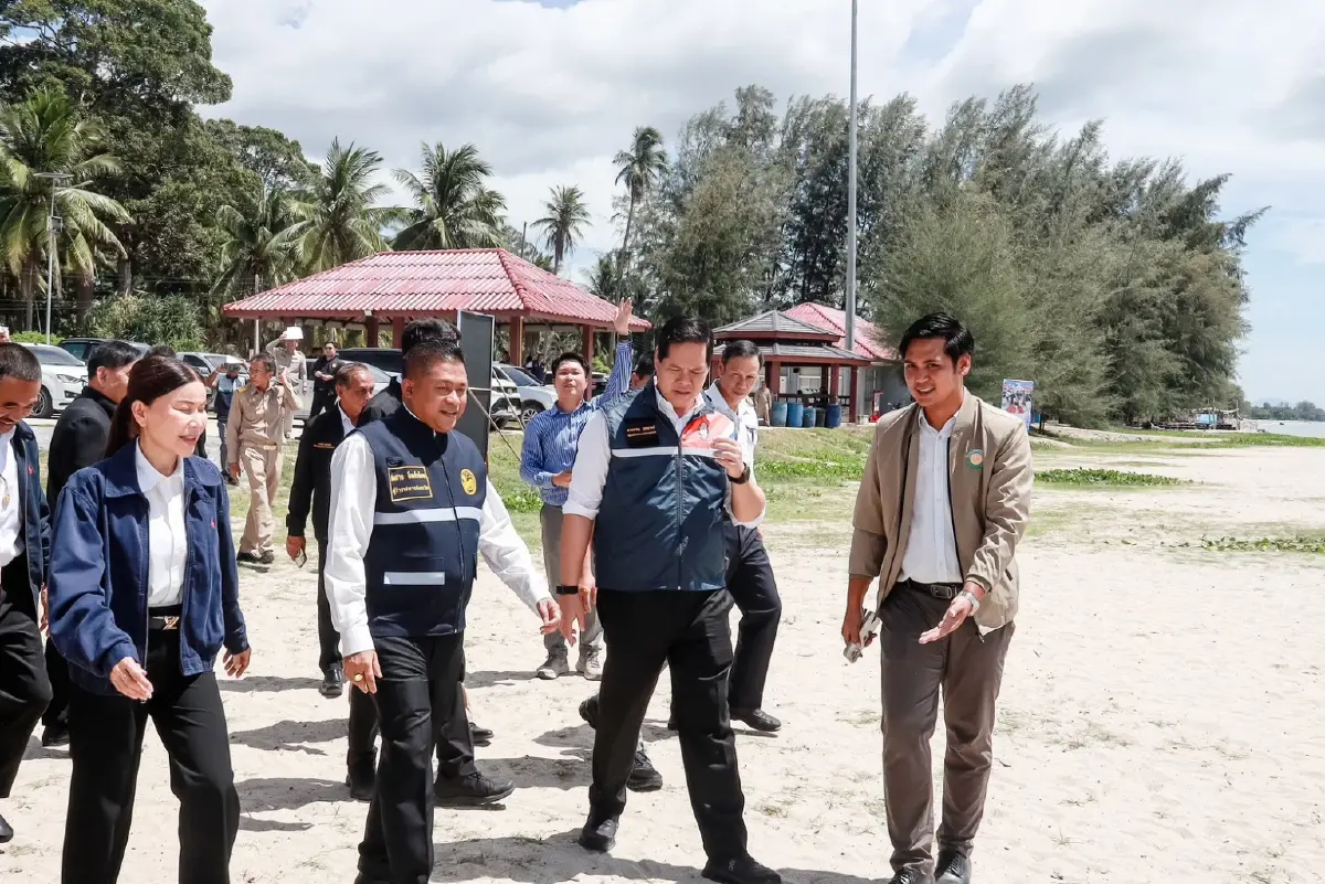 "รมช.สรรเพชญ" ลุยชายหาดบ่อนนท์ ยกระดับเที่ยวครบวงจร สลัดภาพเมืองผ่าน! ดันท่าศาลาสู่ "เมืองหยุด"