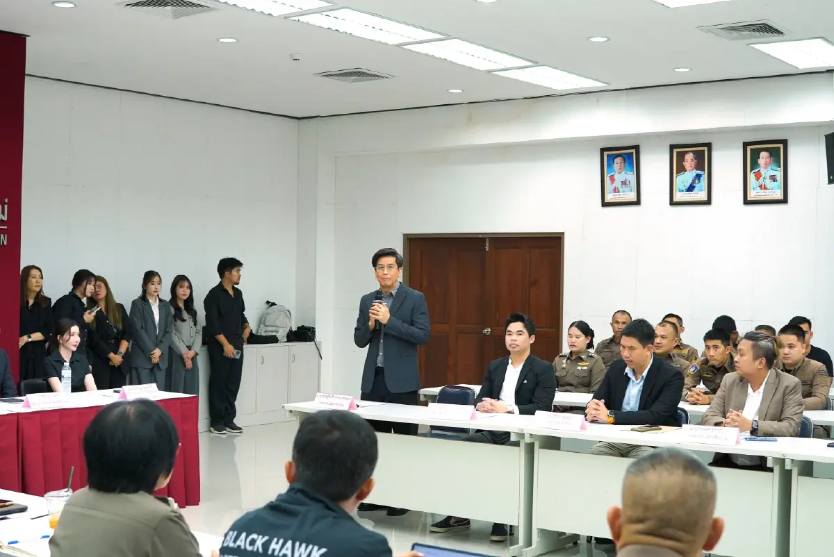 “สถาปนา” รับไม้ต่อประธาน กต.ตร. สภ.เมืองเชียงใหม่ พร้อมนำประสบการณ์ภาคธุรกิจร่วมพัฒนาเมือง เน้นโปร่งใส เข้าถึงประชาชน