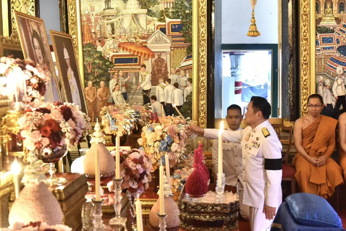 สมเด็จพระสังฆราช เสด็จออกทรงบาตรพระสงฆ์ ในโอกาสฉลองพระชนมายุ 99 พรรษา