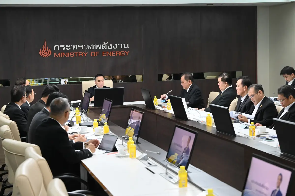 หอการค้าไทย ถก รมว.พลังงาน เสนอแนวทาง 6 ด้าน ปฏิรูปพลังงาน