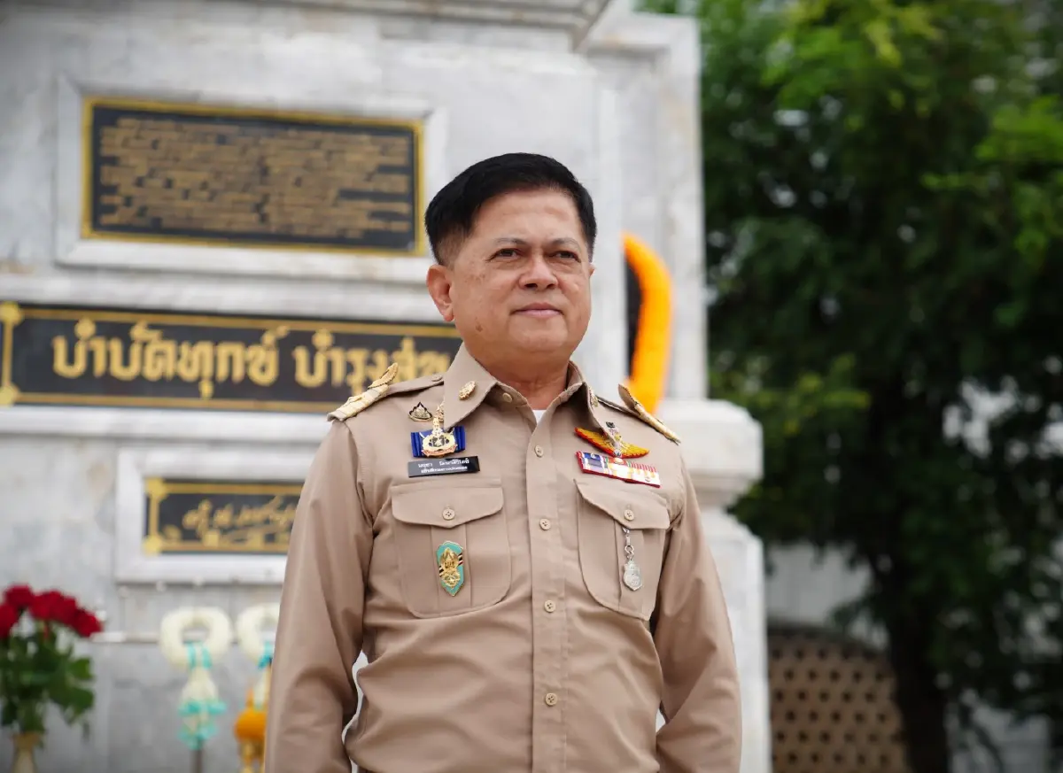 นายนฤชา โฆษาศิวิไลซ์ อธิบดีกรมการปกครอง 