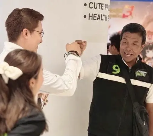 กลยุทธ์ชนหมัดชัชชาติ แสวงหาแนวร่วมทุกสี
