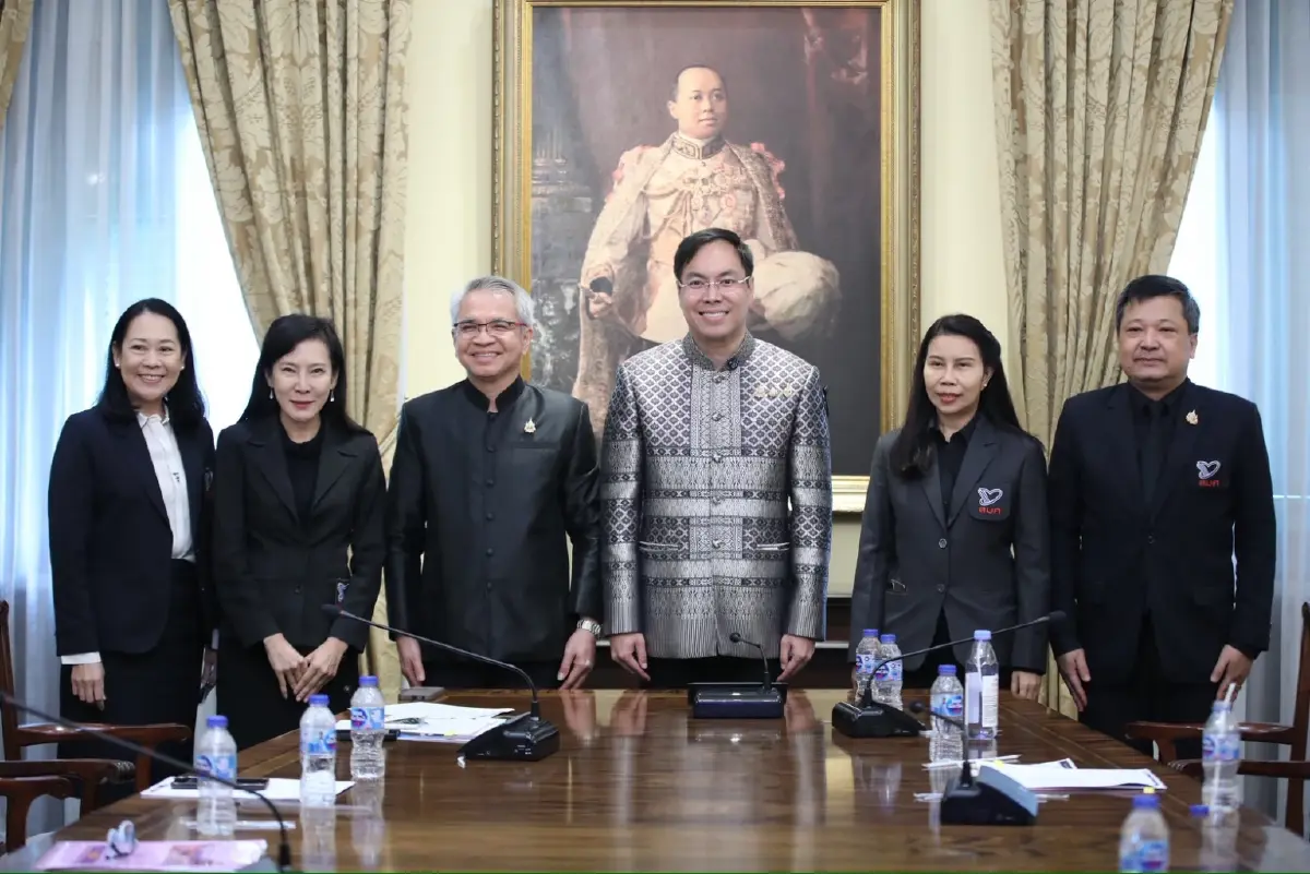 รมช.ศธ.หารือ ผอ.สมศ.ยกเครื่องระบบประกันคุณภาพการศึกษา