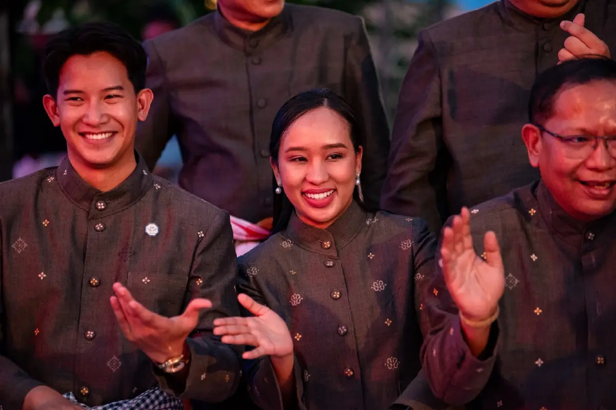 กล้าธรรม นำทัพ สส.ร่วมงานบุญบั้งไฟล้าน จ.หนองบัวลำภู ชู Soft Power