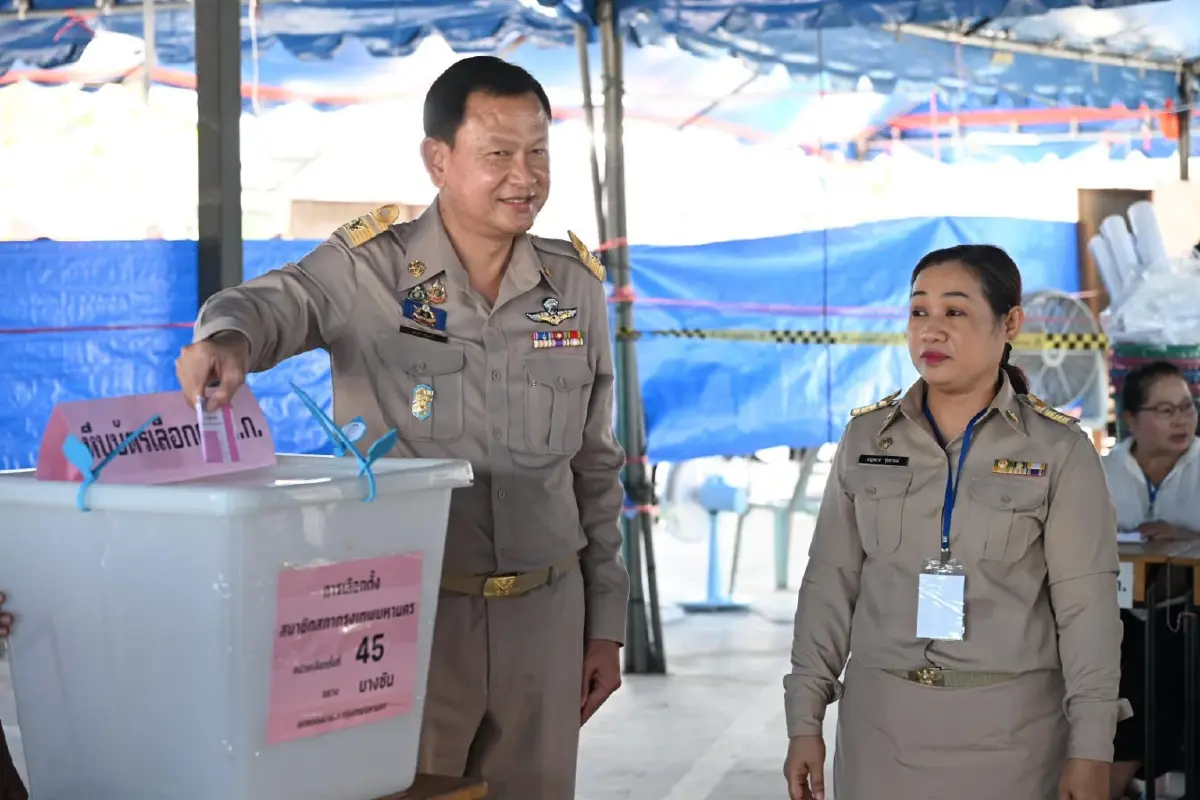 เปิดหีบเลือกตั้งทั่วกรุง! "ปลัด กทม." คาดรวบรวมคะแนนเลือกตั้ง "ผู้ว่าฯกทม.-ส.ก." ยืนยันรู้ผลไม่เกิน 4 ทุ่มวันนี้