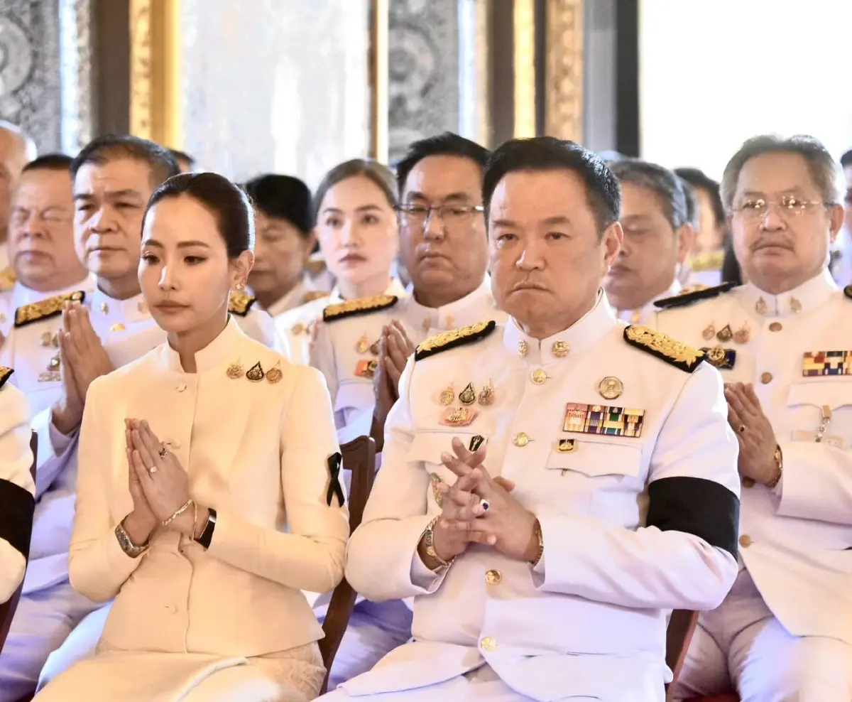 สมเด็จพระสังฆราช เสด็จออกทรงบาตรพระสงฆ์ ในโอกาสฉลองพระชนมายุ 99 พรรษา