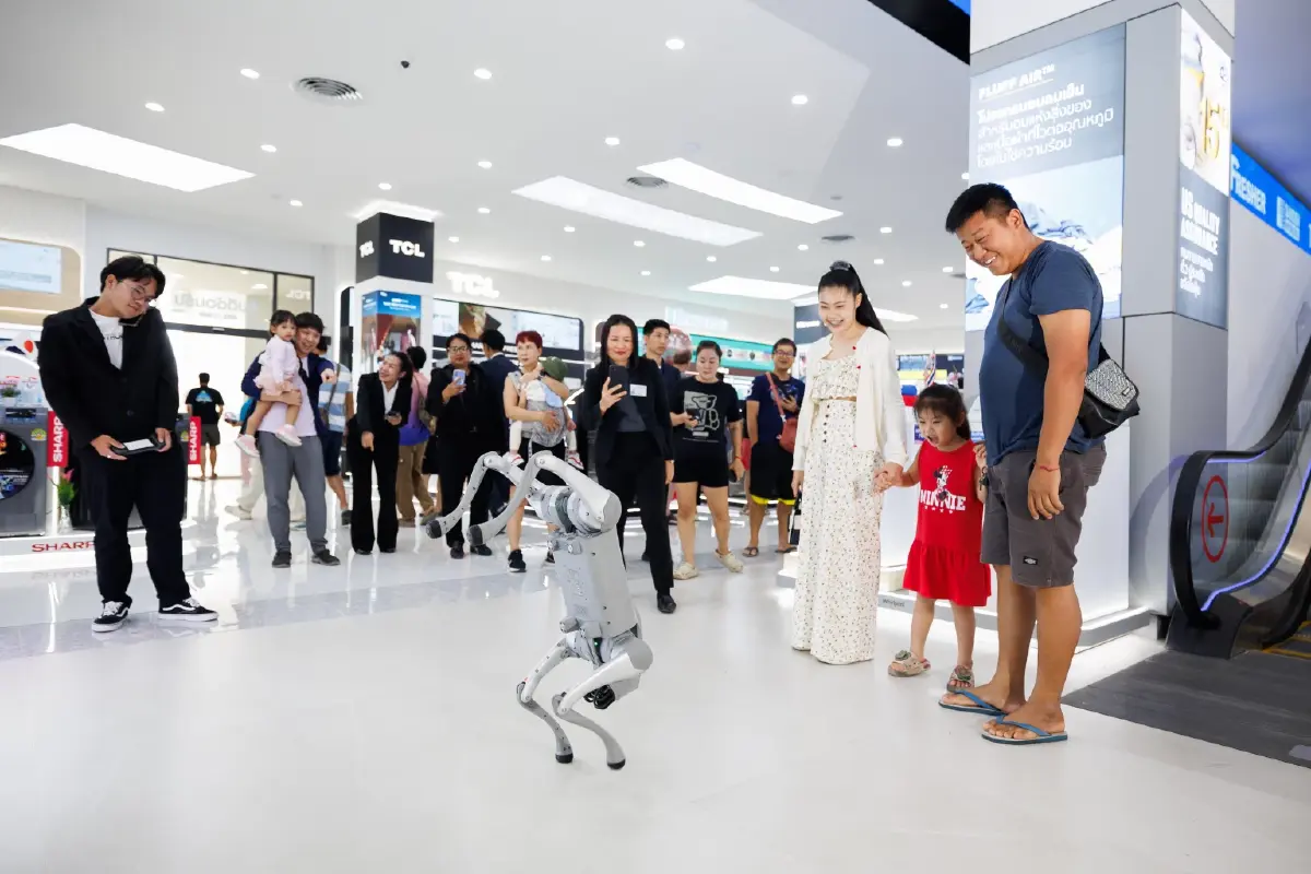 เปิดตัวอย่างเป็นทางการ“Siam T.V. Ruamchok – The 1st Flagship Store in Thailand”
