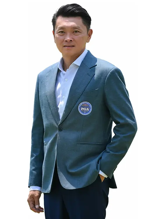 นายพงษ์รัตน์ เหลืองธำรงเจริญ นายกสมาคมกีฬากอล์ฟอาชีพแห่งประเทศไทย