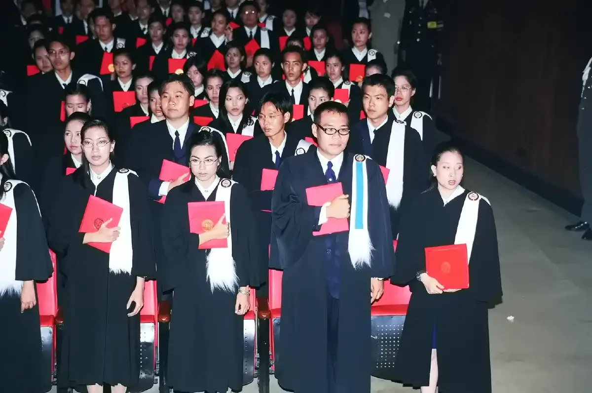 รำลึก ‘เจ้าฟ้าพัชรกิติยาภาฯ’ เมื่อครั้งเป็น ‘นักศึกษากฎหมาย’ จาก ‘พระสหายร่วมรุ่น’