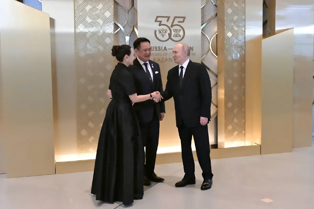 เปิดภาพชื่นมื่น "อนุทิน" จับมือ "ปูติน" พร้อมถก "เอกชนไทยในรัสเซีย" หนุนขยายการค้า "รัสเซีย-ยูเรเซีย"