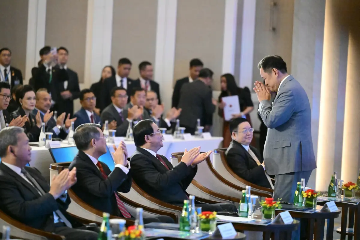 "อนุทิน" โชว์วิสัยทัศน์ในเวที ASEAN Future Forum ดัน "แลนด์บริดจ์-เศรษฐกิจดิจิทัล"