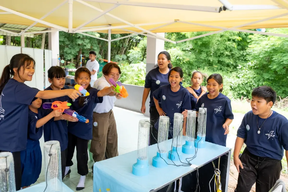 GULF Sparks Energy ชวนน้องท่องโลกพลังงาน ปี 3” พาเยาวชนปั้นเมืองพลังงาน เติมความรู้เรื่องแหล่งผลิตไฟฟ้าใกล้ตัว