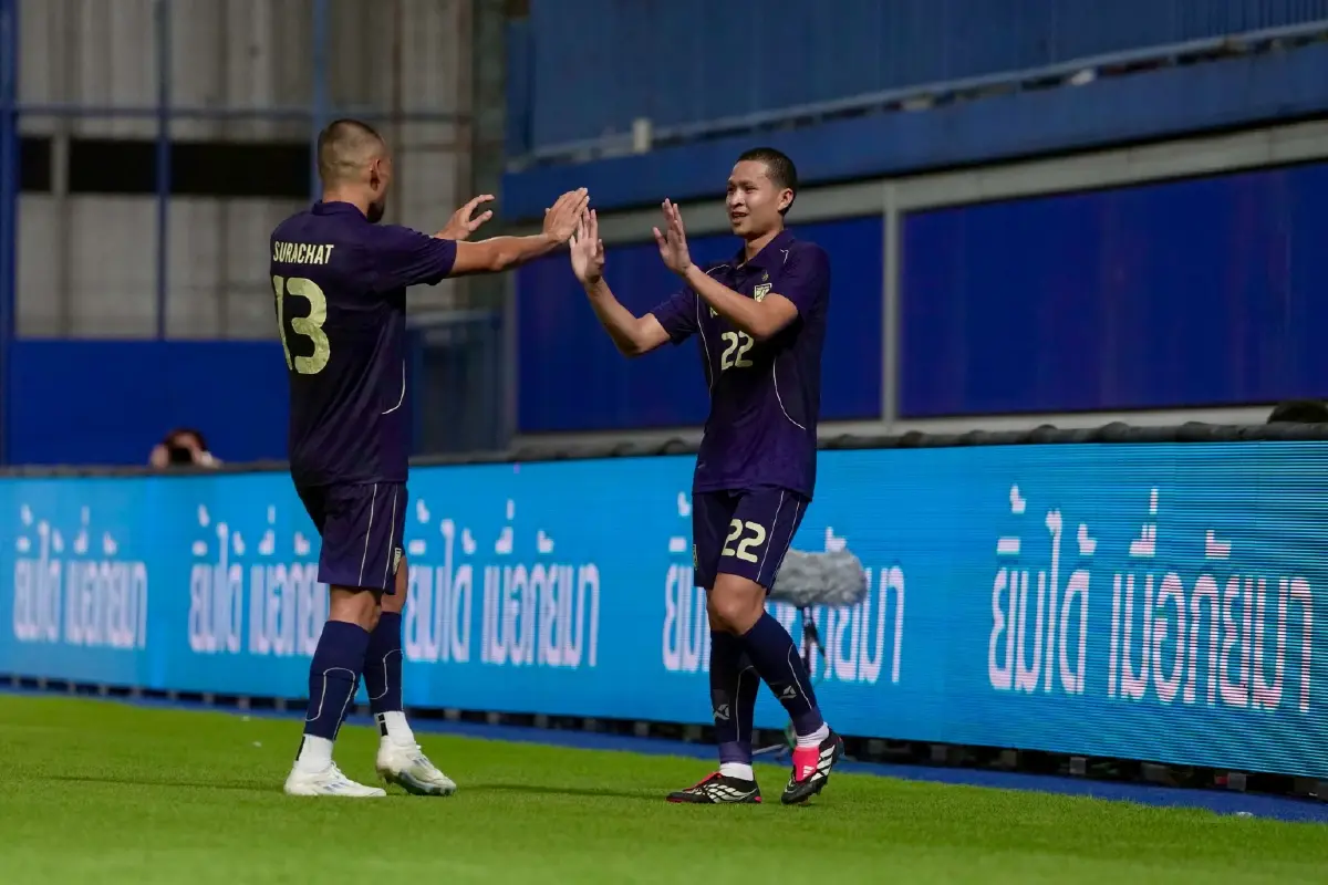 ไทยนำ2ลูกก่อนโดนคูเวตไล่เจ๊า2-2ศึกฟีฟ่าเดย์นัดแรก