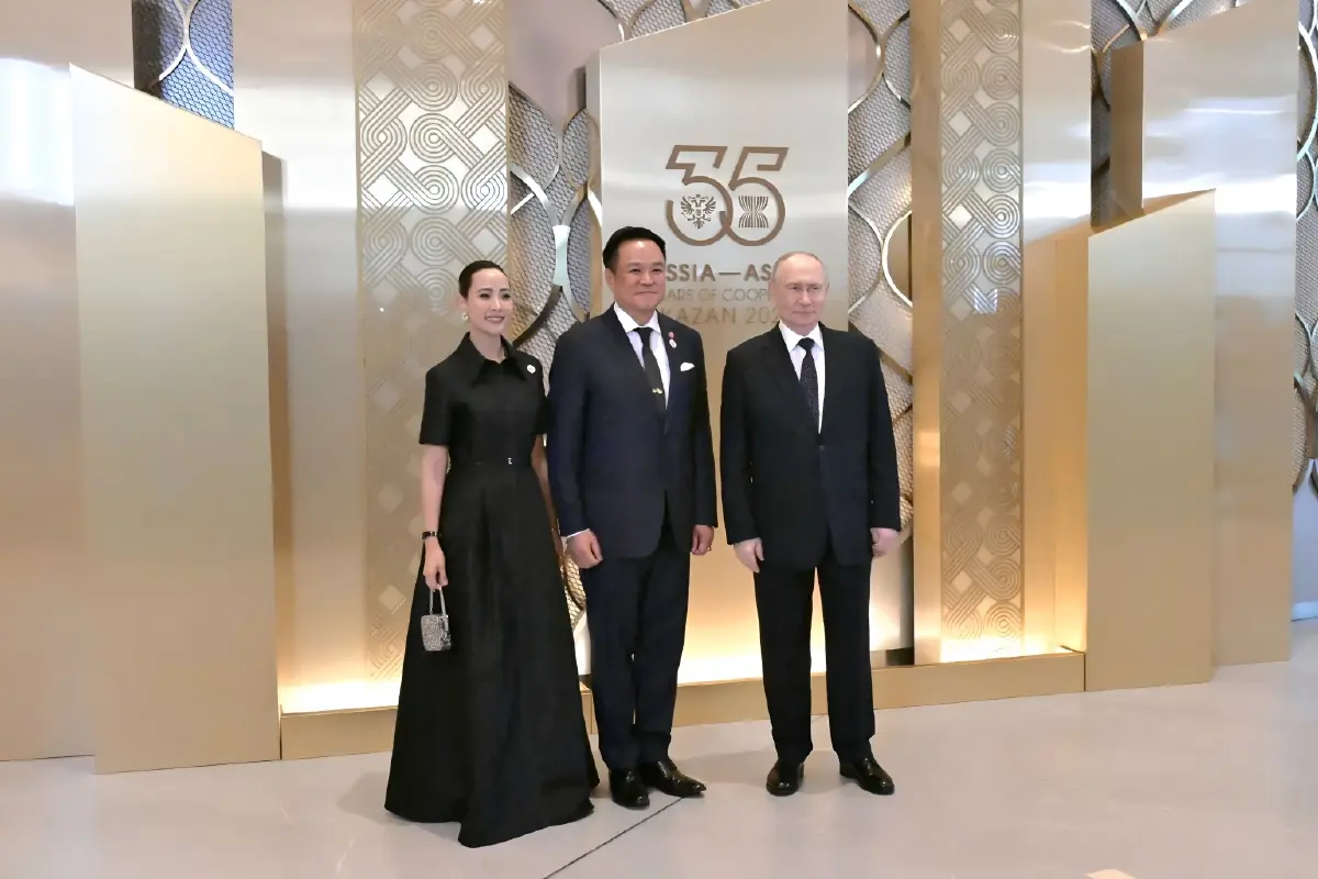 เปิดภาพชื่นมื่น "อนุทิน" จับมือ "ปูติน" พร้อมถก "เอกชนไทยในรัสเซีย" หนุนขยายการค้า "รัสเซีย-ยูเรเซีย"