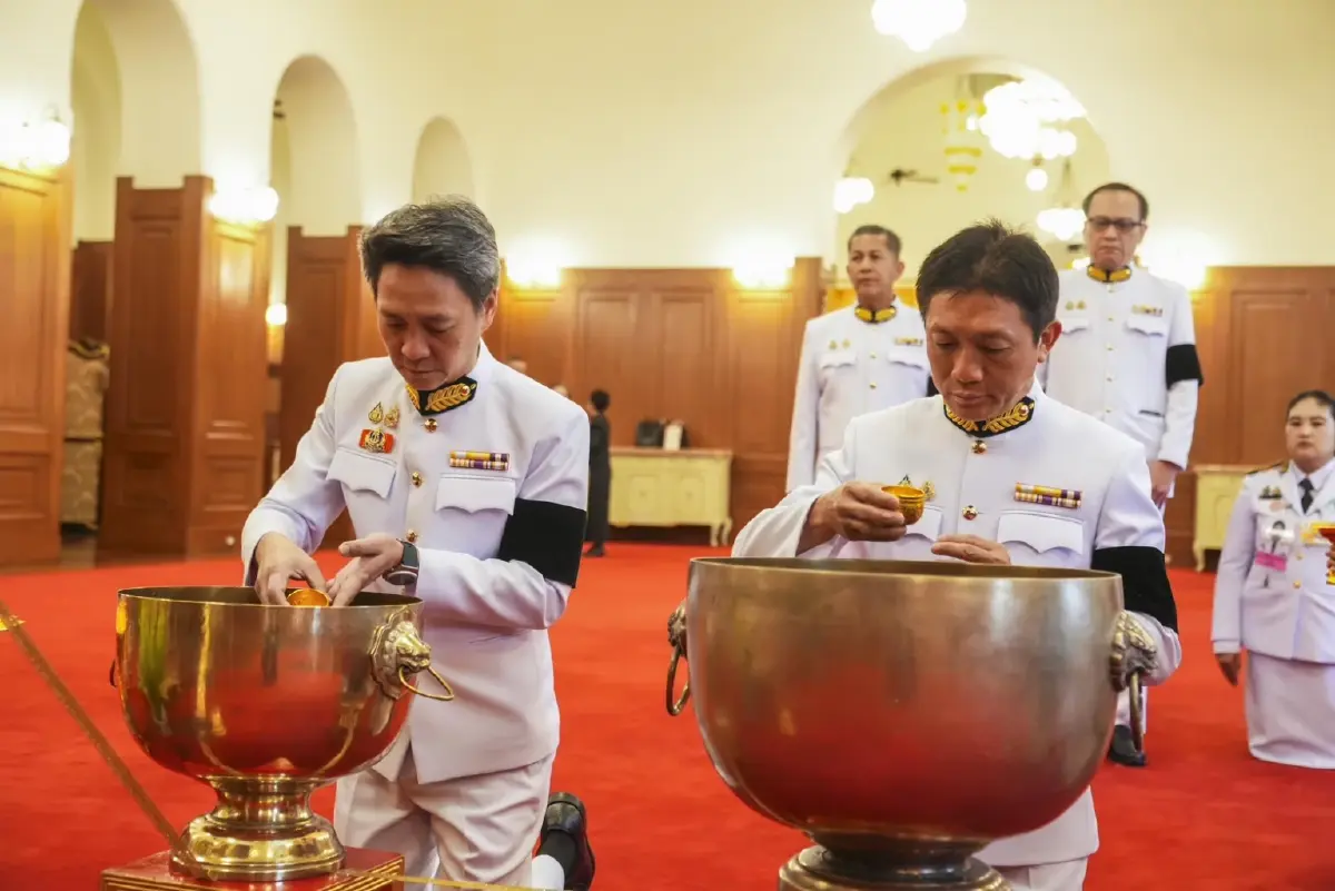 เอไอเอส ร่วมแสดงความอาลัย ถวายน้ำสรงพระศพ “เจ้าฟ้าพัชรกิติยาภาฯ”