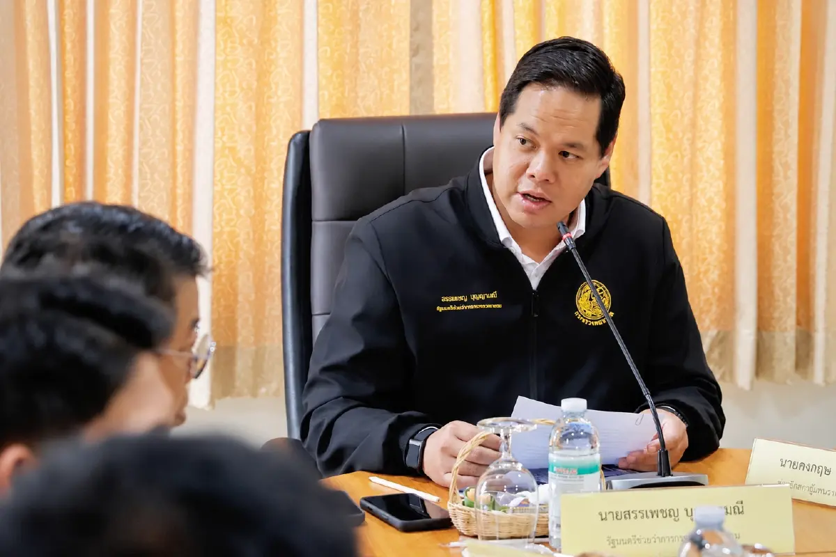 นายสรรเพชญ บุญญามณี รมช.คมนาคม