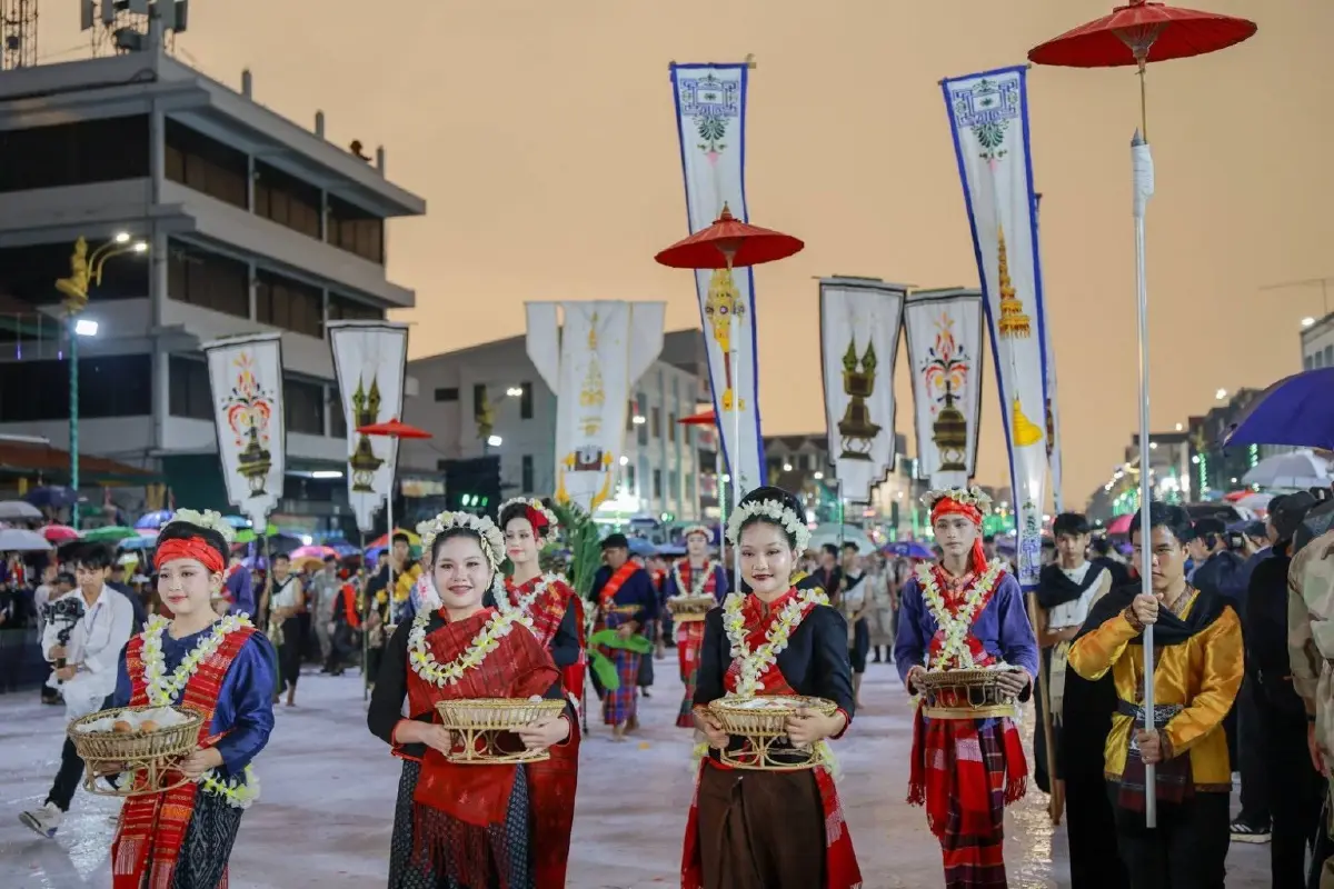 นางสาวซาบีดา ไทยเศรษฐ์ รัฐมนตรีว่าการกระทรวงวัฒนธรรม เปิดงานบวงสรวงพญาศรีสัตตนาคราช