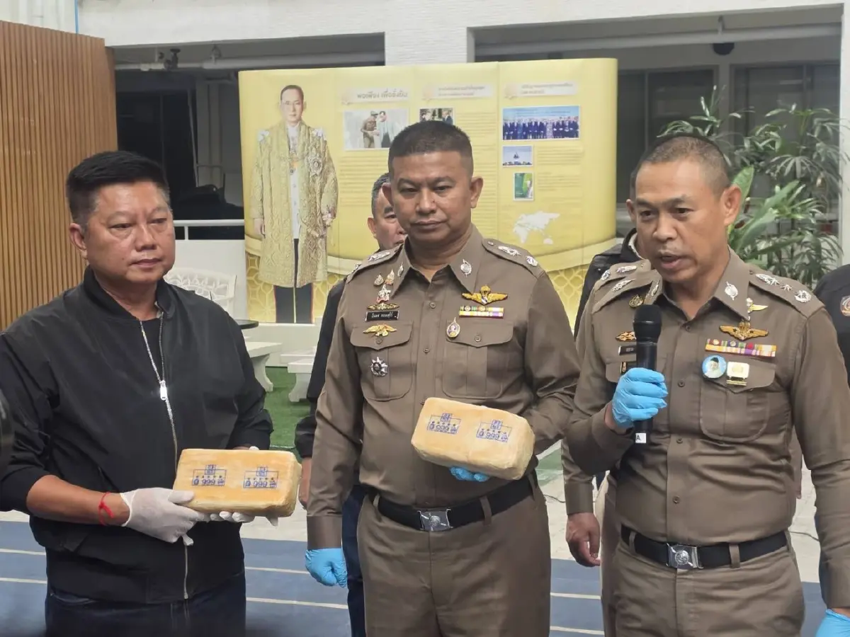 ตร.นครบาล แถลงการจับกุมยาเสพติดล็อตใหญ่ใจกลางกรุง