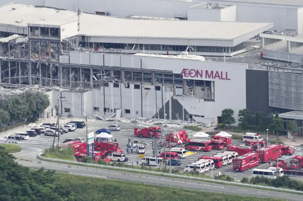 สภาพความเสียหายห้าง AEON Mall Kumamoto 