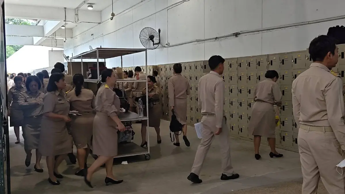 คุมเข้ม! "รองเซมเบ้" ตรวจสถานที่สอบ "องค์กรปกครองส่วนท้องถิ่น" ขู่ฟันเด็ดขาดพวก "ทุจริต"