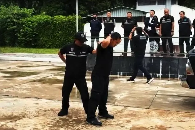 “ศุลกากรช่องจอม” ผนึกกำลัง “ตม.สุรินทร์“ ซักซ้อมยุทธวิธีเร่งบูรณาการป้องปรามทั้ง “คนและของเถื่อน“