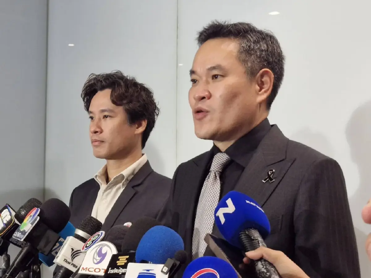 อาสพลธ์ สรรณ์ไตรภพ ประธานคณะกรรมาธิการป้องกันและปราบปรามการทุจริตและประพฤติมิชอบ (กมธ.ป.ป.ช.) สภาผู้แทนราษฎร 