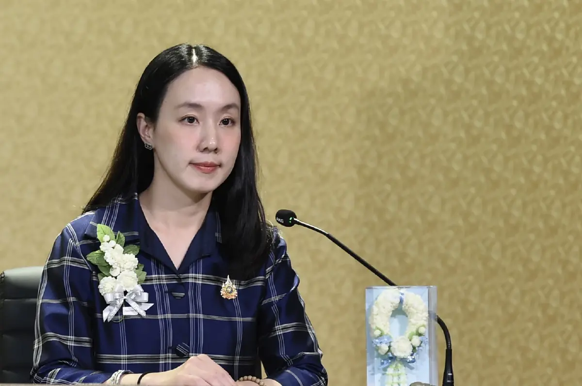 นางสาวลลิดา เพริศวิวัฒนา รองโฆษกประจำสำนักนายกรัฐมนตรี
