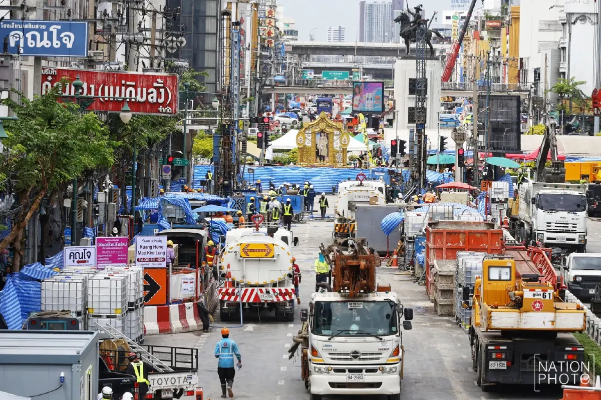 สภาพจุดเกิดเหตุ น้ำรั่วในอุโมงค์รถไฟฟ้า ใกล้วงเวียนใหญ่