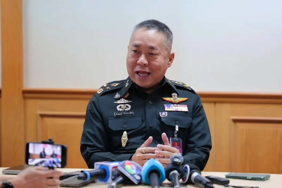 พลเอก ชัยพฤกษ์ ด้วงประพัฒน์ เสนาธิการทหารบก