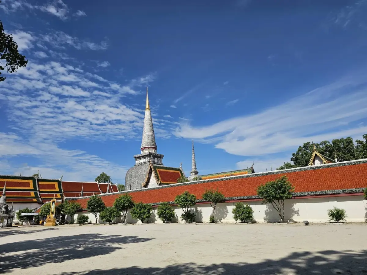 รมว.วัฒนธรรม ตรวจความพร้อมวัดพระมหาธาตุ นครศรีธรรมราช ก่อนลุ้นประกาศขึ้นทะเบียนมรดกโลก