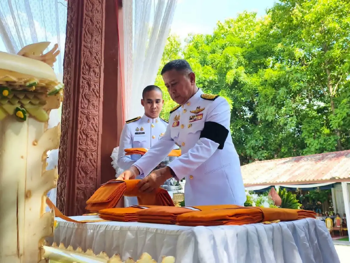 พล.ท.อดุลย์ บุญธรรมเจริญ รมว.กลาโหม เป็นประธานในพิธีพระราชทานเพลิงศพ อาสาสมัครทหารพราน วิมล ตาบทอง สังกัดหน่วยเฉพาะกิจกรมทหารพรานที่ 45 เป็น 1 ใน 5 ทหารกล้า ที่เสียชีวิตจากการปฏิบัติหน้าที่จากเหตุคนร้ายโจมตีจุดตรวจบูเก๊ะซามี ตำบลตันหยงมัส อำเภอระแงะ จังหวัดนราธิวาส 