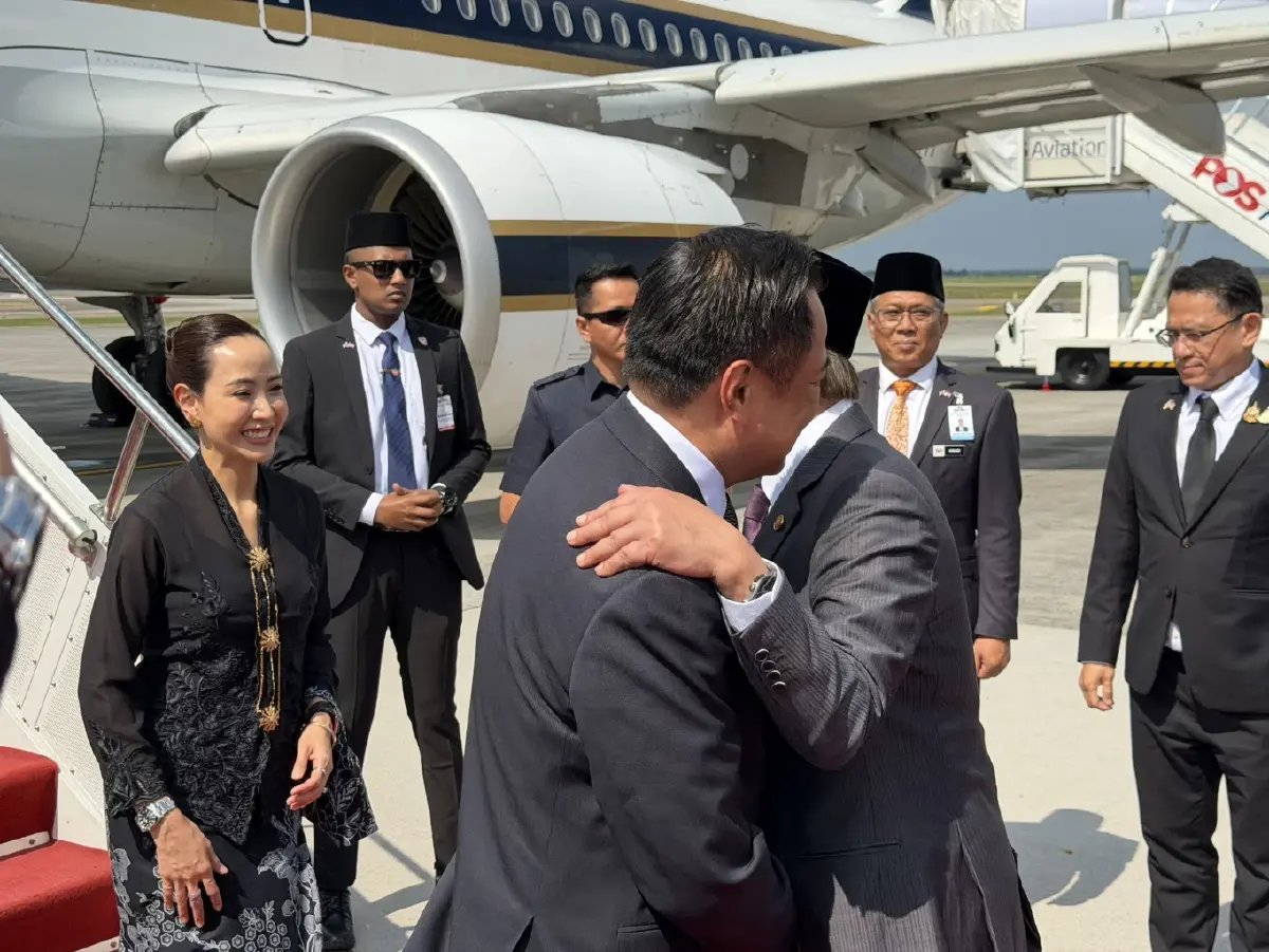 "อันวาร์" ต้อนรับ "อนุทิน" สุดอบอุ่น! สานสัมพันธ์ "ไทย-มาเลเซีย" จับมือปราบ "แก๊งคอลเซ็นเตอร์" (มีคลิป)