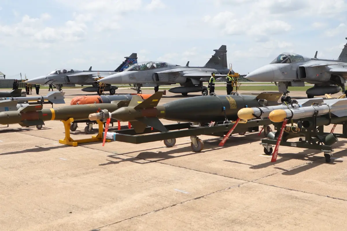 "ทอ." โชว์แสนยานุภาพฉลอง 15 ปี Gripen เตรียมชงงบซื้อเพิ่มอีก 8 เครื่องเสริมทัพเต็มฝูง
