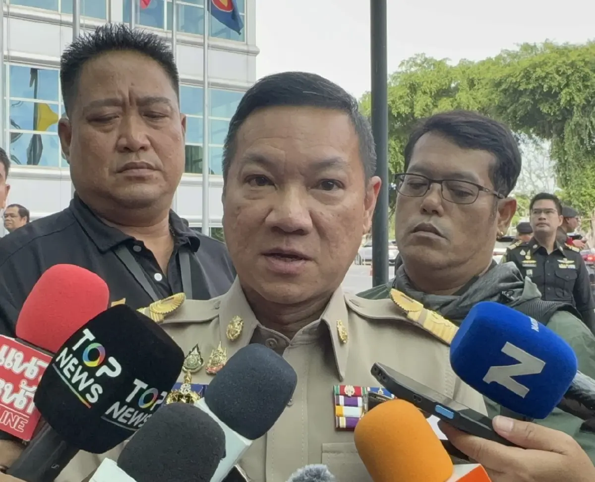 อรรษิษฐ์ สัมพันธรัตน์ ปลัดกระทรวงมหาดไทย 