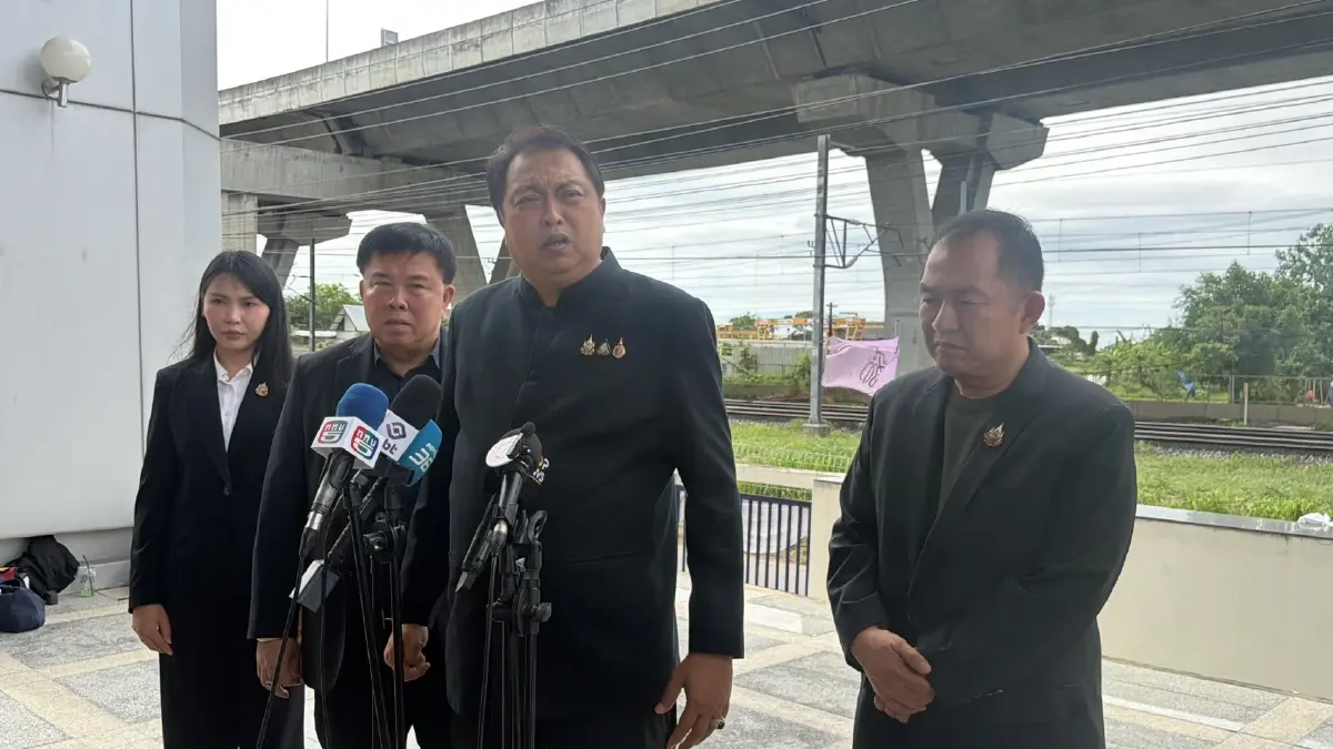 สุชาติ ชมกลิ่น รมว.ทส. ให้สัมภาษณ์ถอนฟ้อง ไอซ์ รักชนก